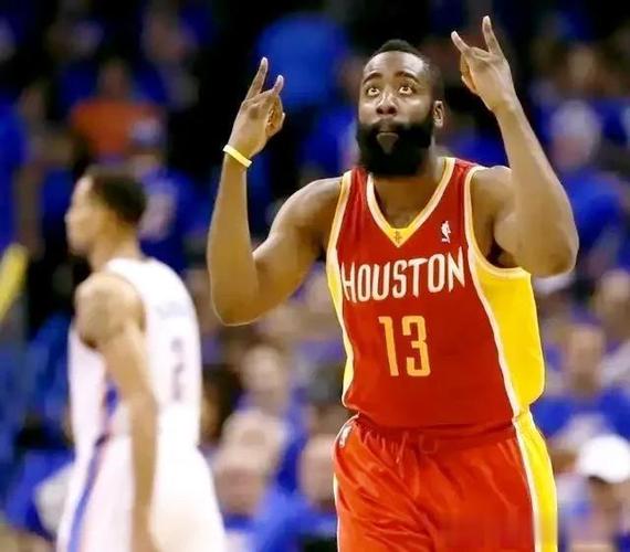 都表现出色 都表现出色