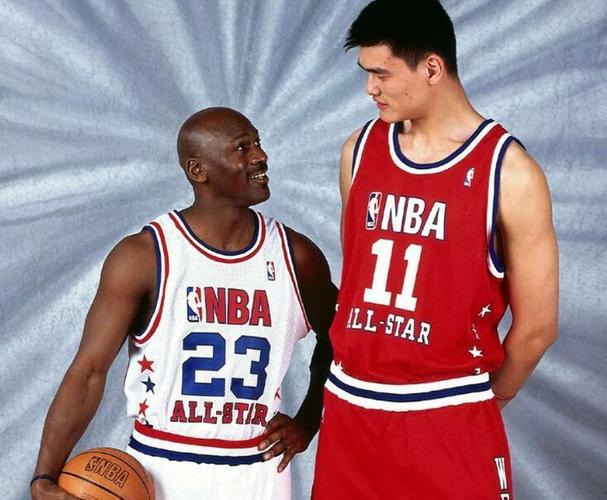 崭露头角 崭露头角