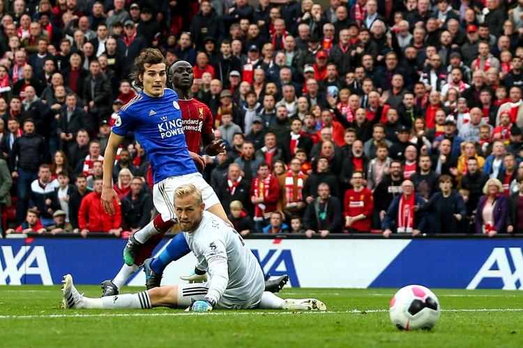 的推動下 的推動下