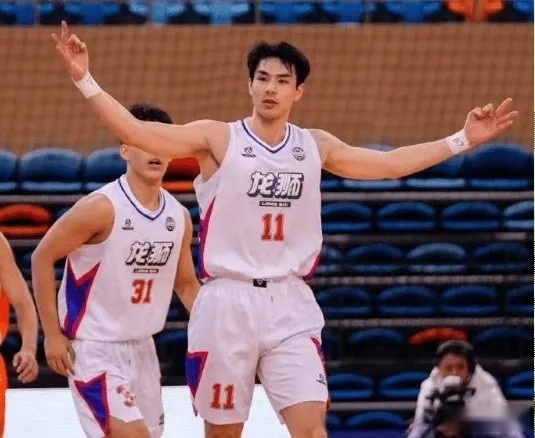 骑士拿下多 骑士拿下多